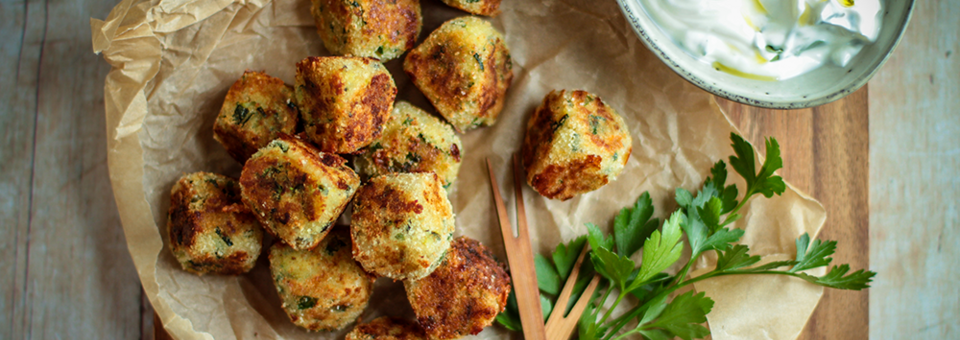 Zucchini-Käse-Bissen-1